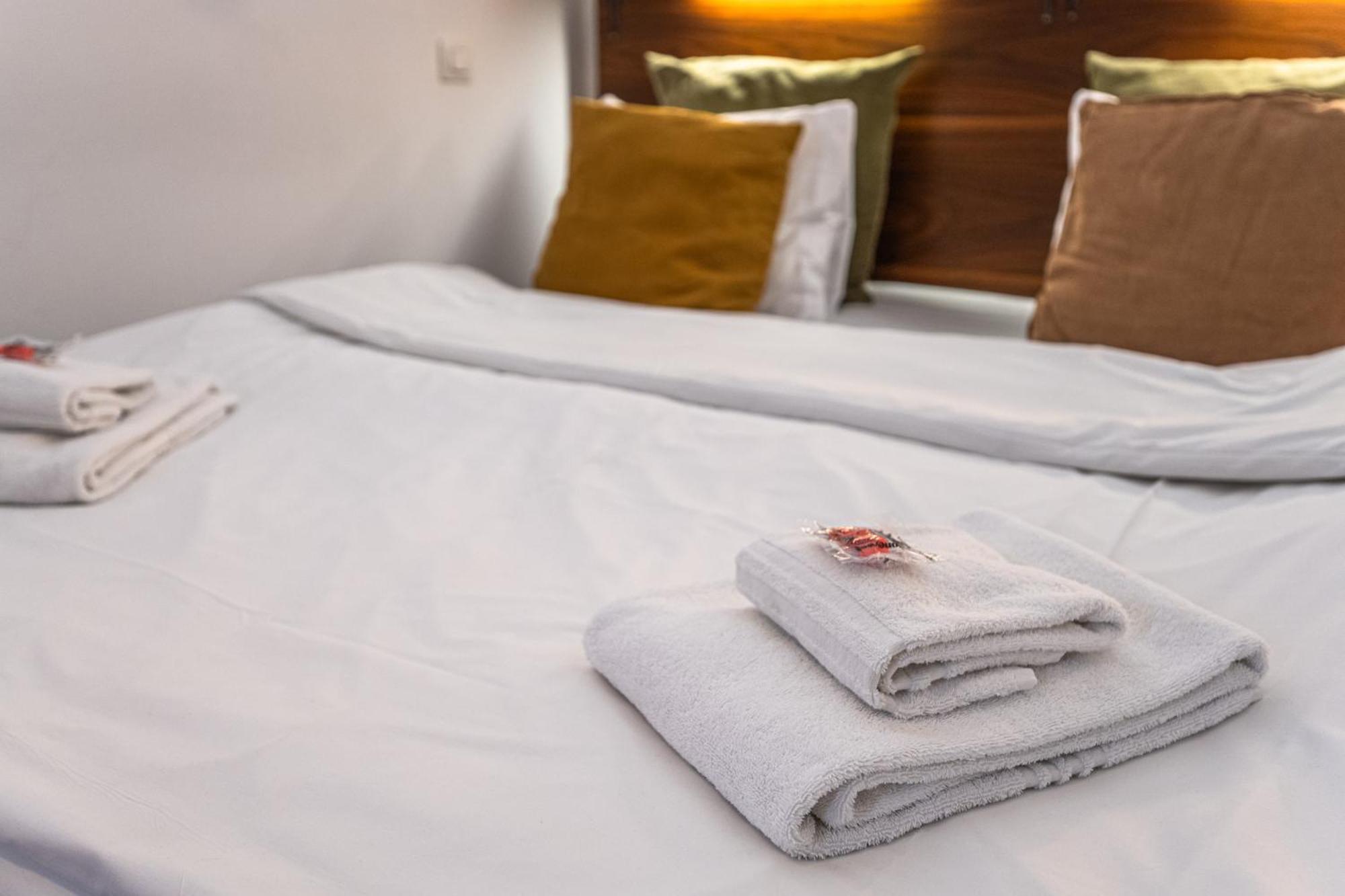 Charles Apartments In Old Town براغ المظهر الخارجي الصورة