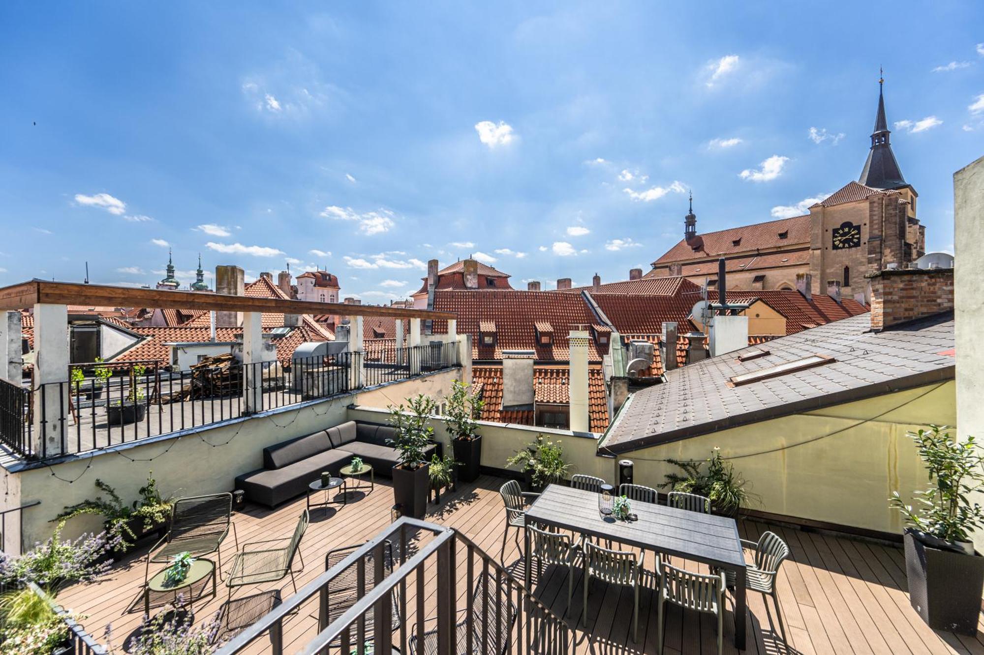 Charles Apartments In Old Town براغ المظهر الخارجي الصورة